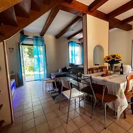 La Tranquillite A L'Etat Pur Villa Sainte-Geneviève-des-Bois Buitenkant foto